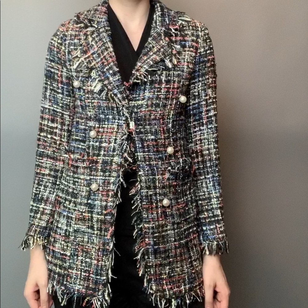 FINAL SALE! Rainbow tweed blazer w/ pearl buttons - Picture 5 of 15